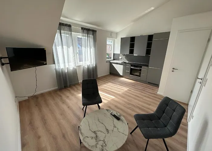 Northwest Aparthotel