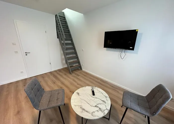 Northwest Aparthotel 3*