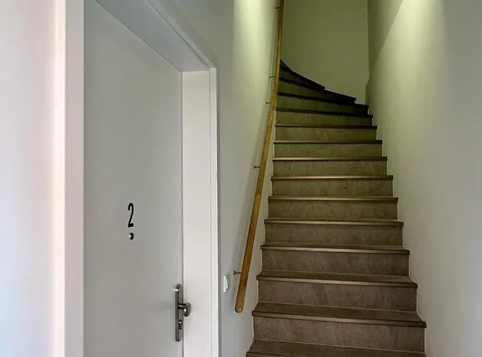 Northwest Aparthotel